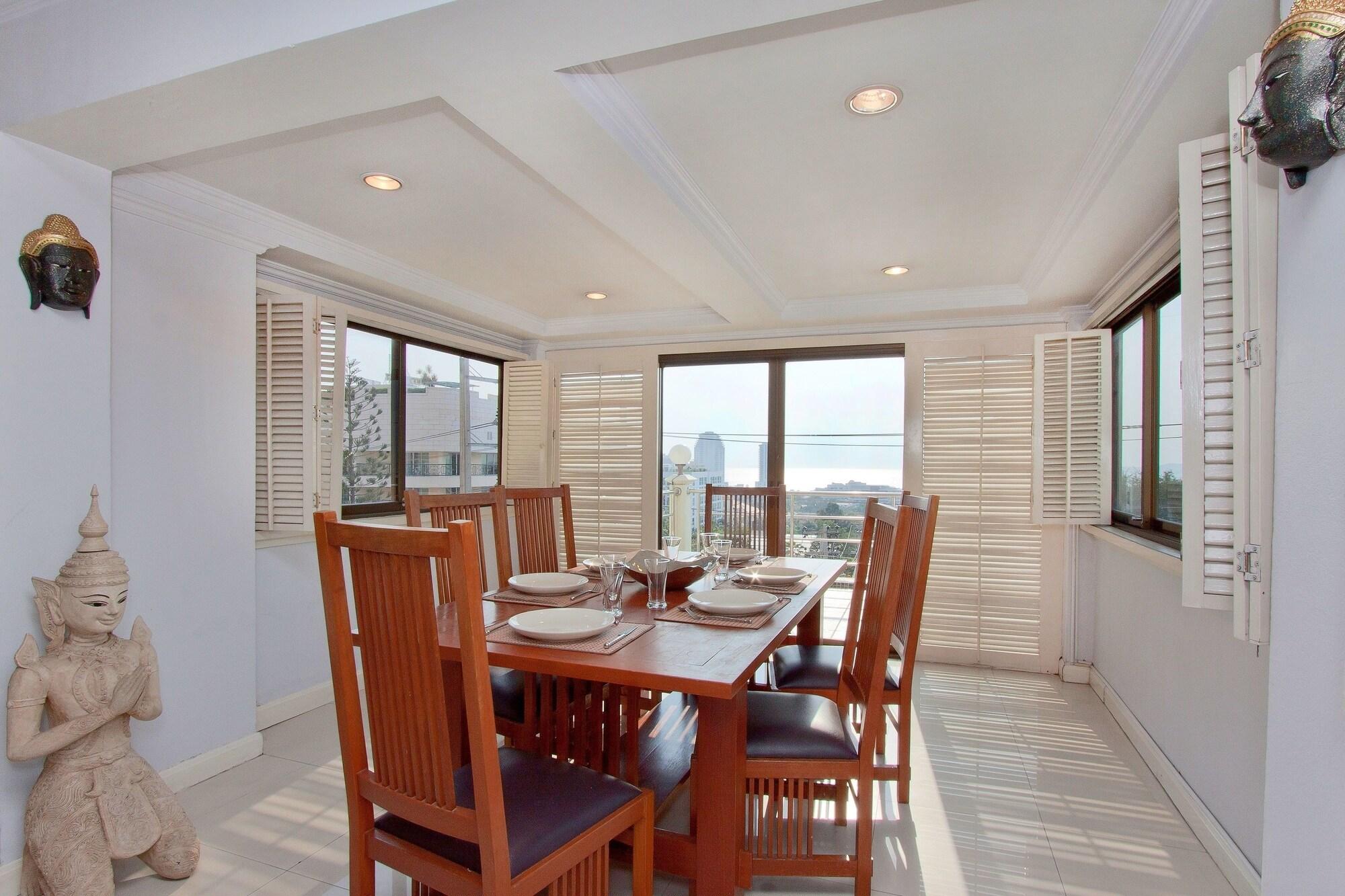 Argyle Apartments Pattaya Extérieur photo