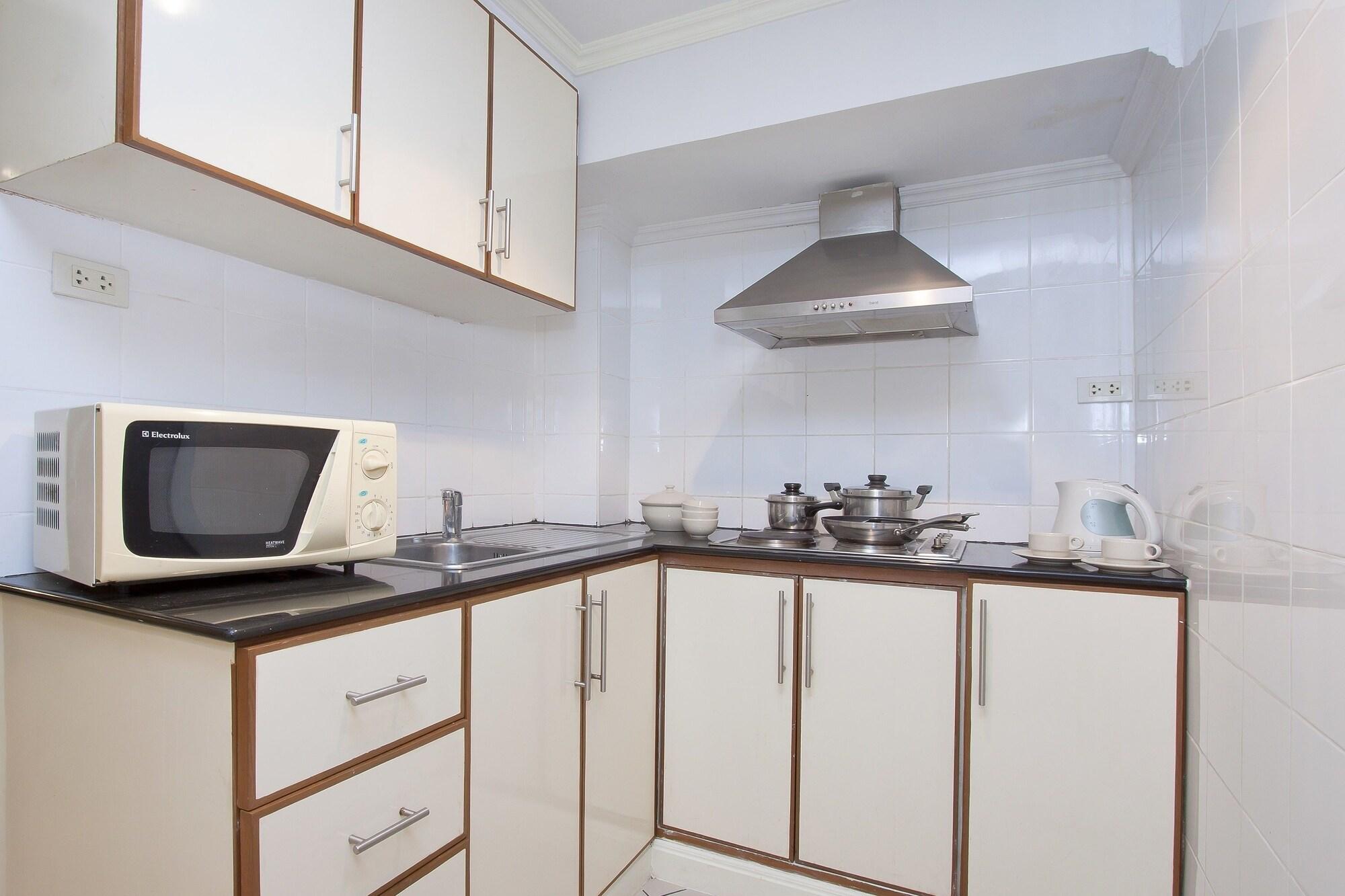 Argyle Apartments Pattaya Extérieur photo