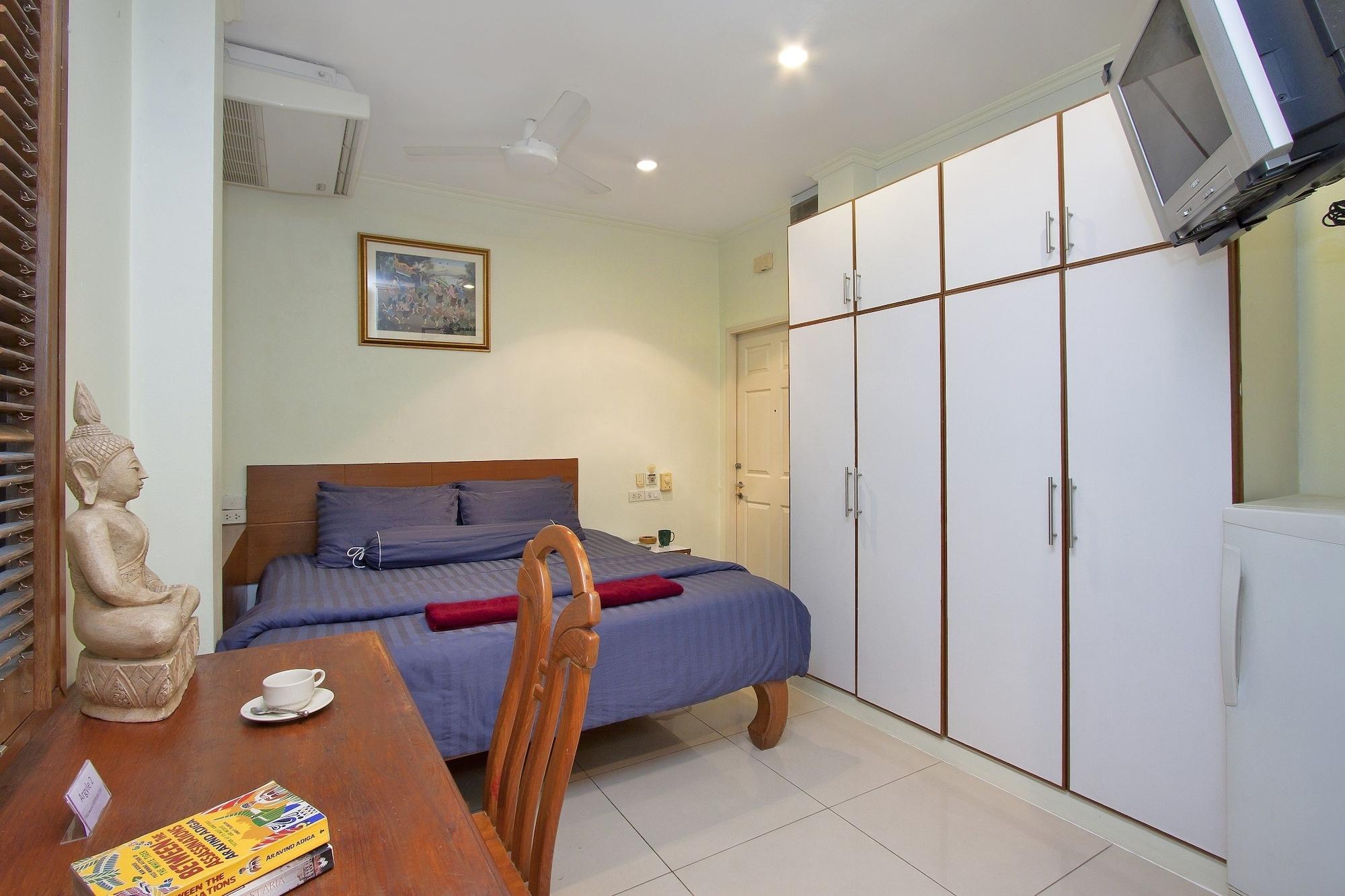 Argyle Apartments Pattaya Extérieur photo