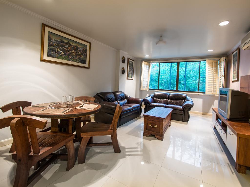 Argyle Apartments Pattaya Extérieur photo