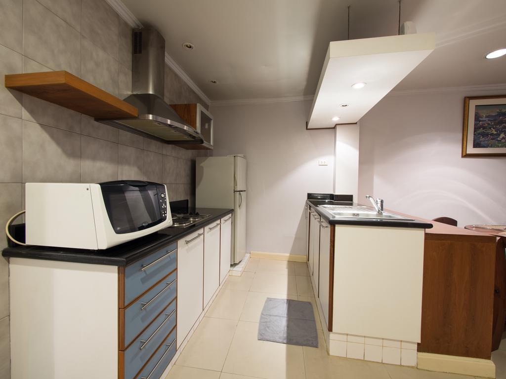 Argyle Apartments Pattaya Extérieur photo