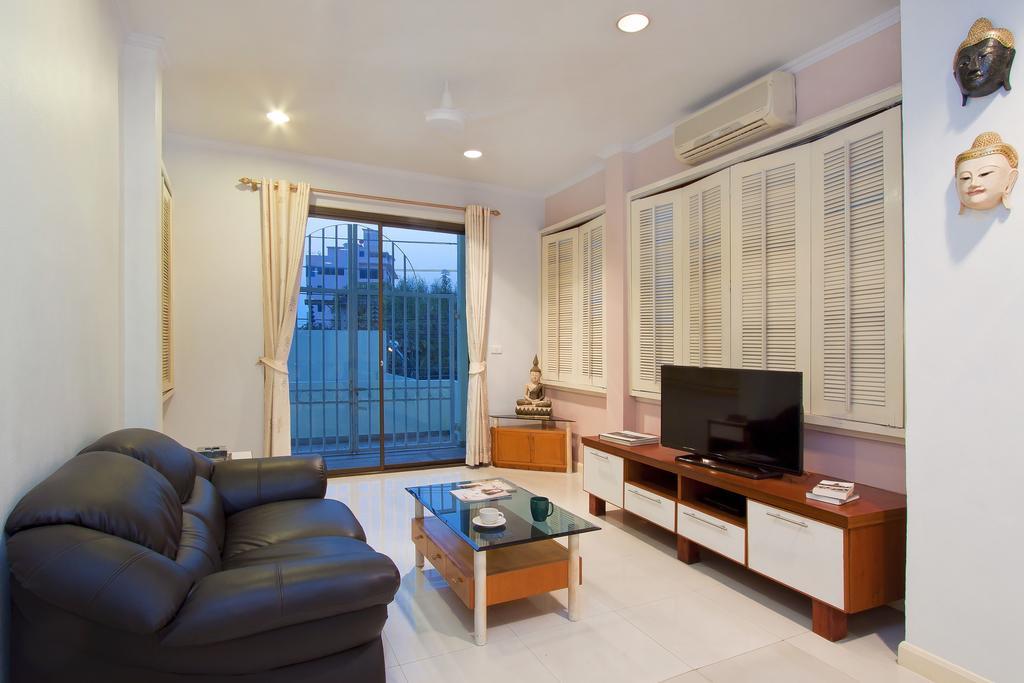 Argyle Apartments Pattaya Extérieur photo