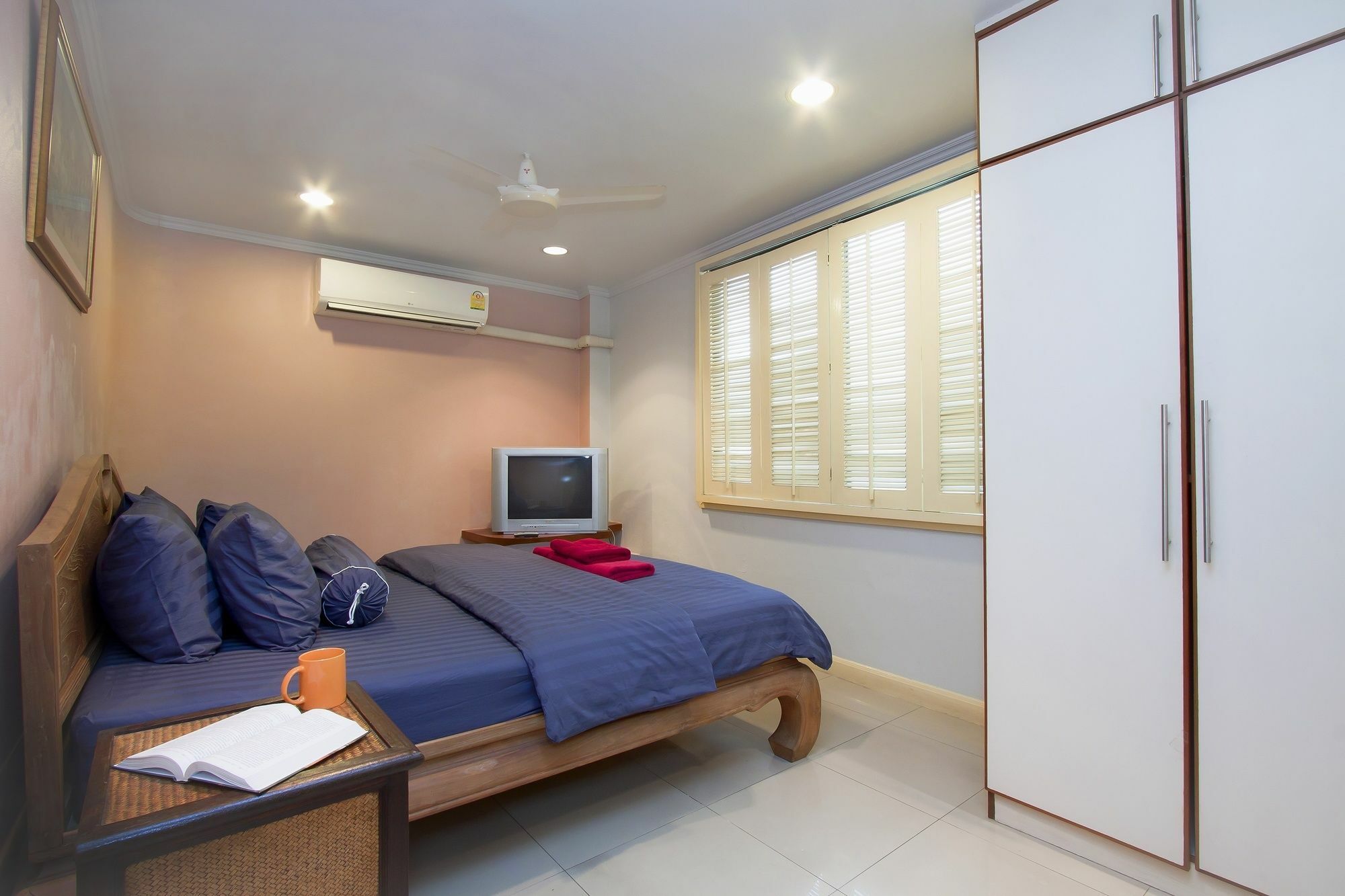 Argyle Apartments Pattaya Extérieur photo