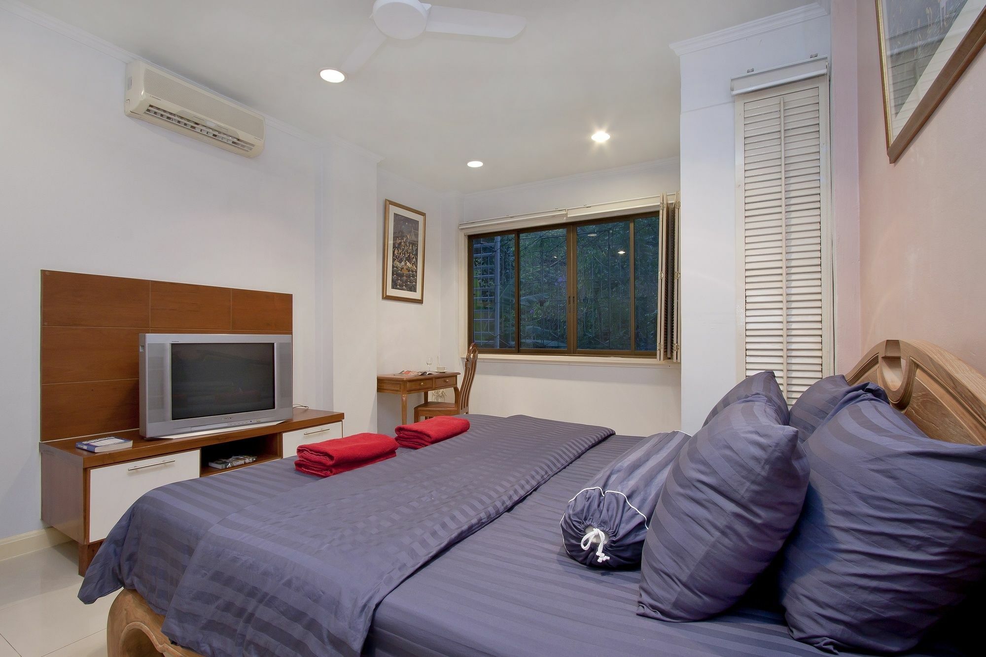 Argyle Apartments Pattaya Extérieur photo