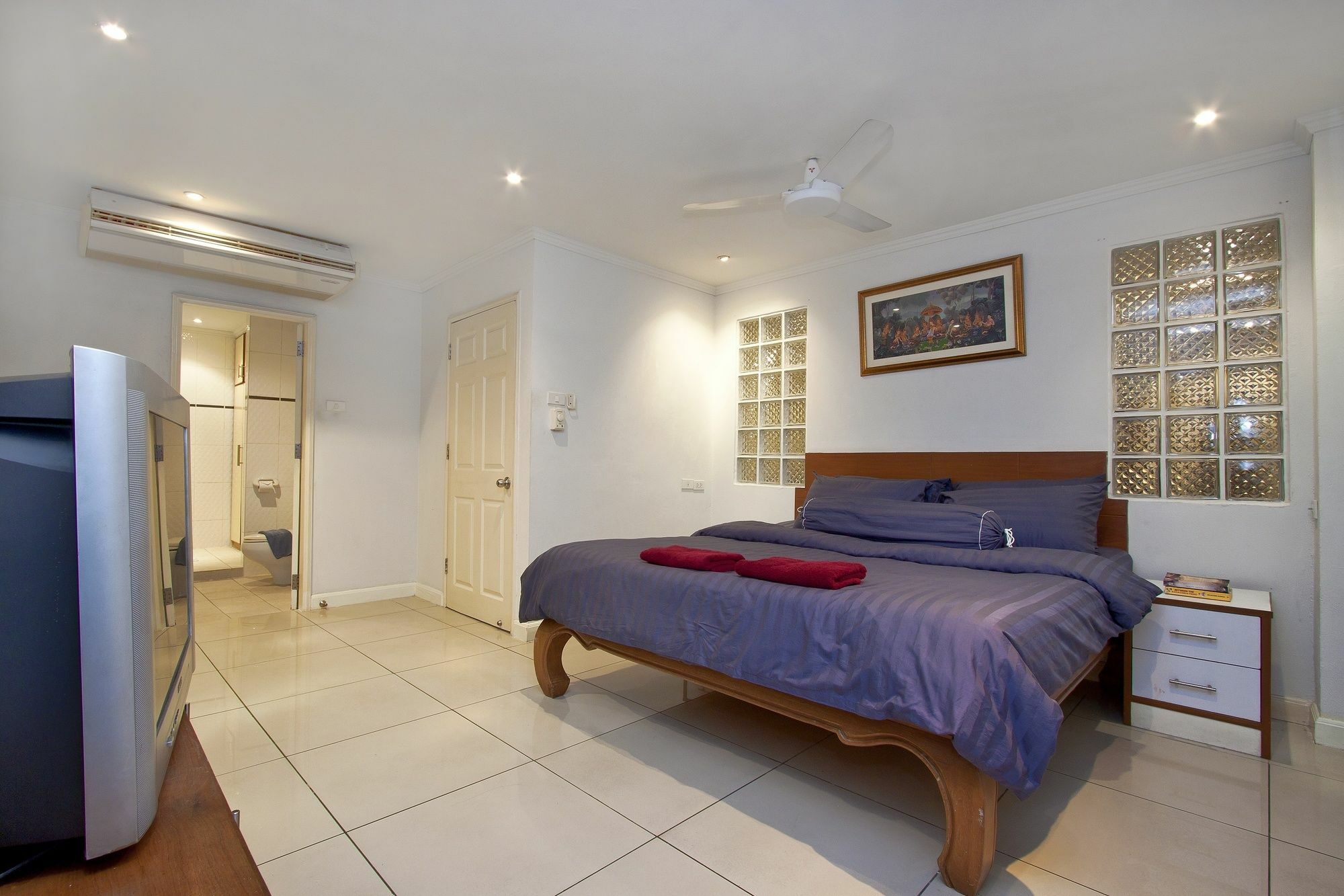 Argyle Apartments Pattaya Extérieur photo